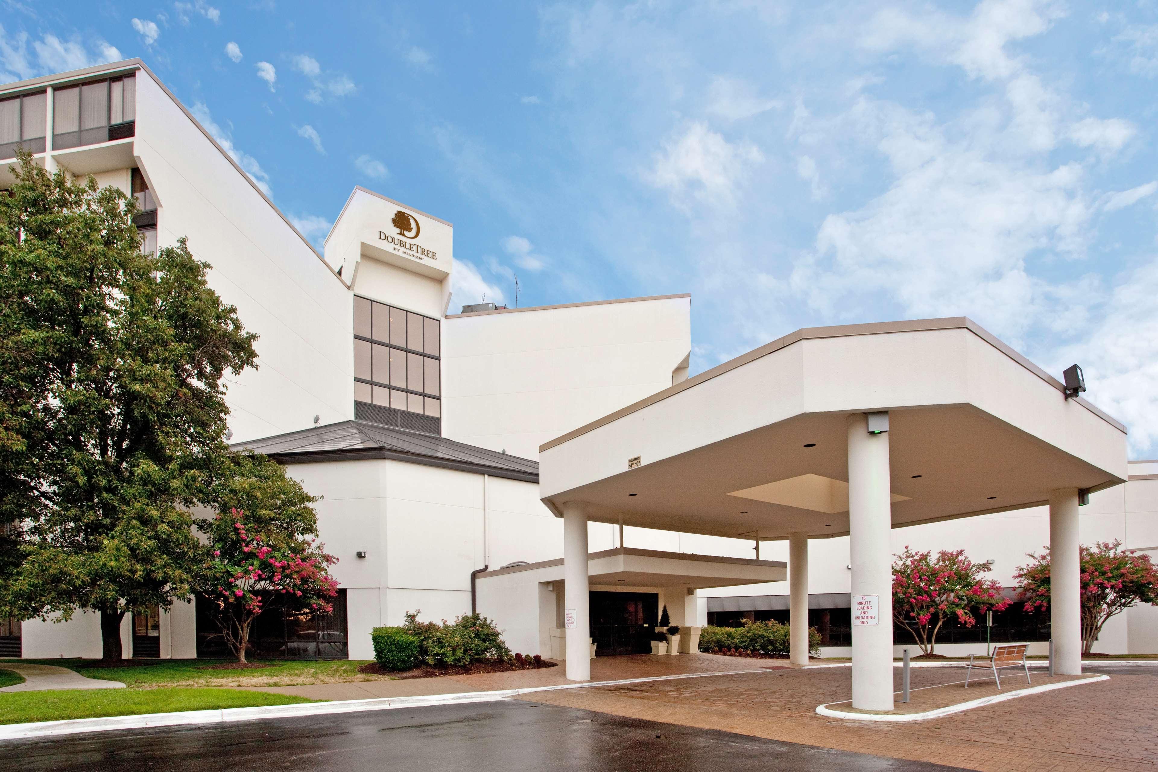 Doubletree By Hilton Richmond - Midlothian Hotel Eksteriør billede