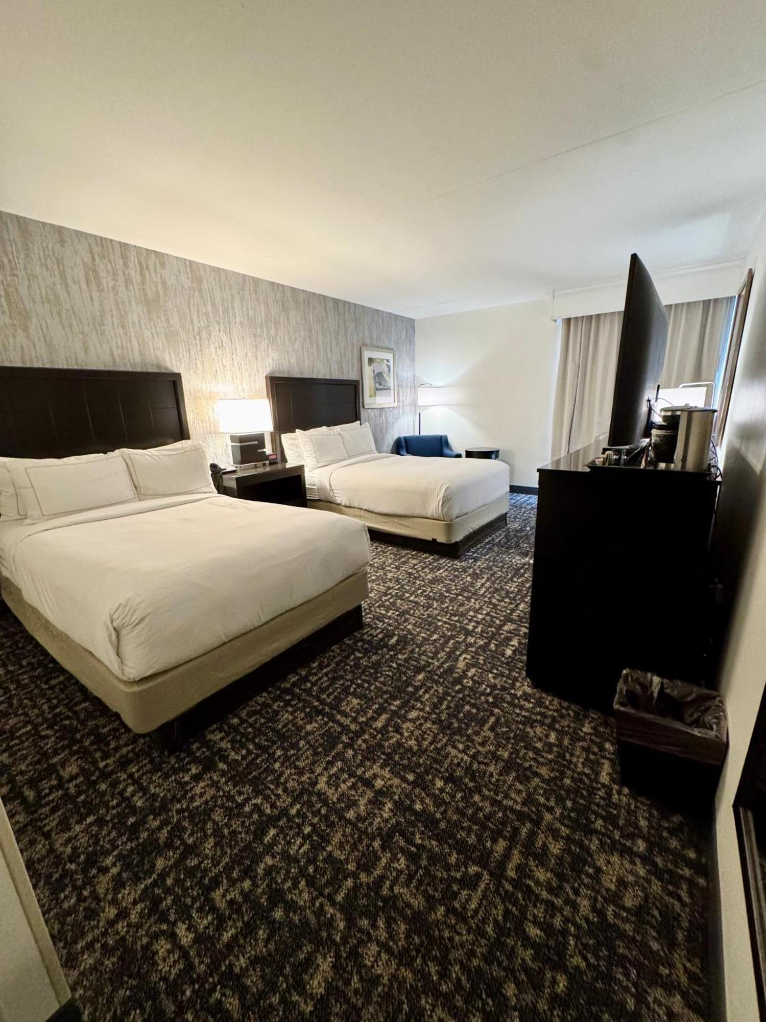 Doubletree By Hilton Richmond - Midlothian Hotel Eksteriør billede