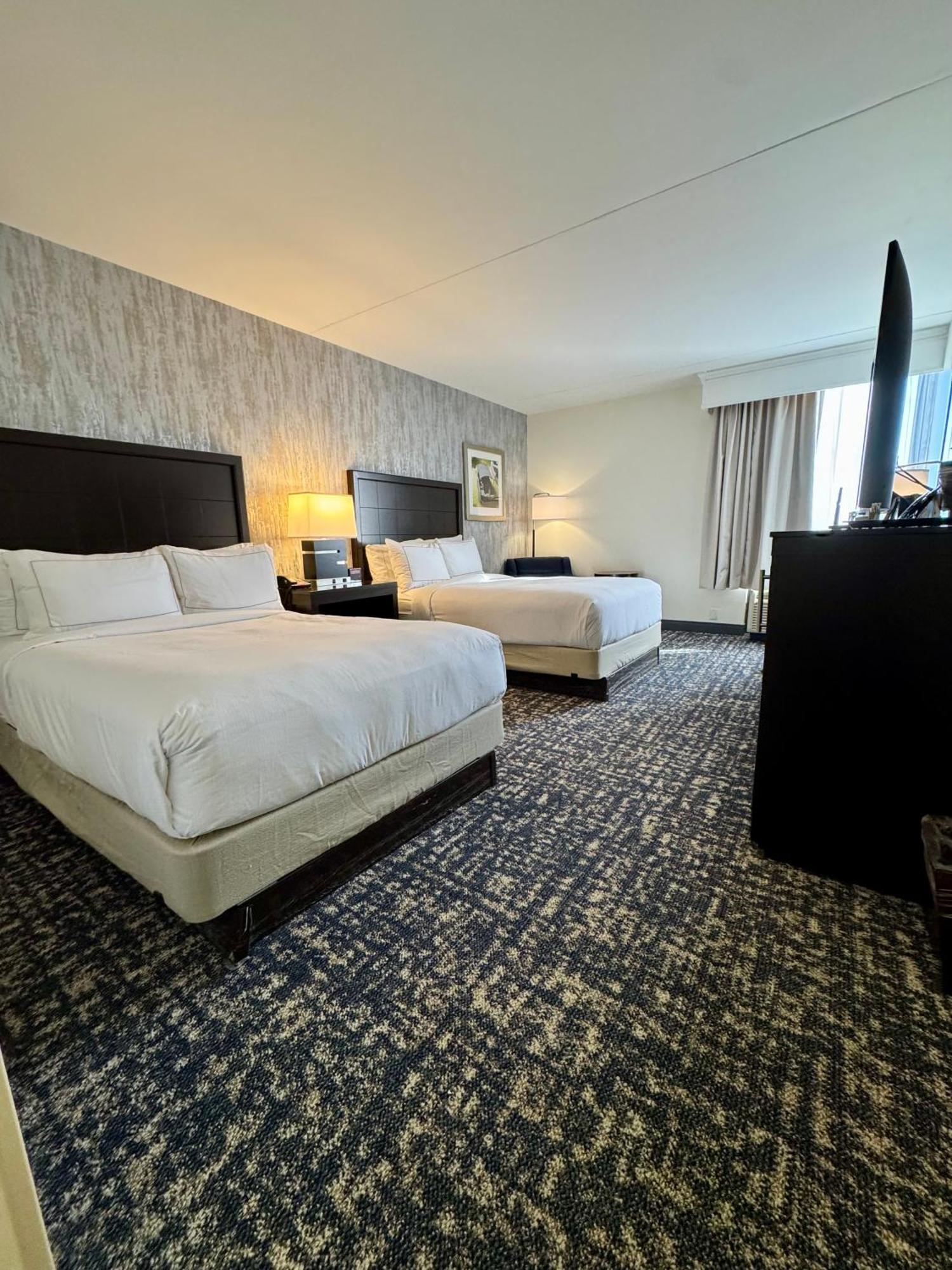Doubletree By Hilton Richmond - Midlothian Hotel Eksteriør billede